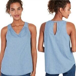 OLD NAVY Chambray V-Neck Tank Top Light Wash Denim Cutout Cotton Blouse Medium M